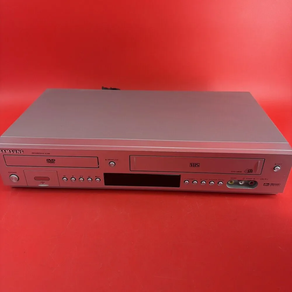 Samsung DVD-V8600 DVD VCR Player Combo & MultiCard 4 Head VCR Works DVD Does Not